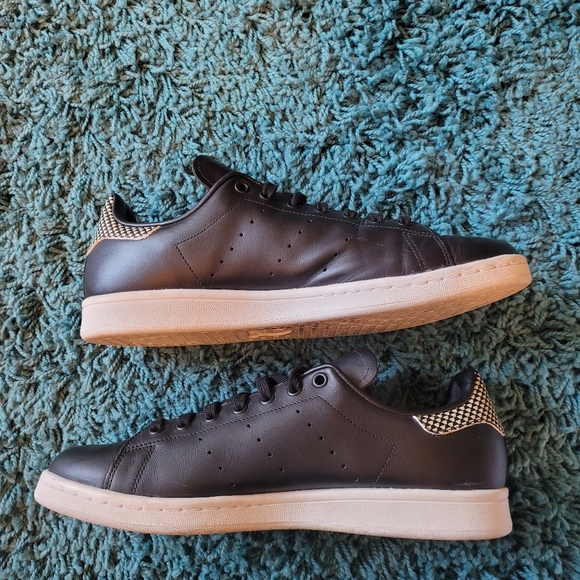 SOLD - Picture 3 of 6